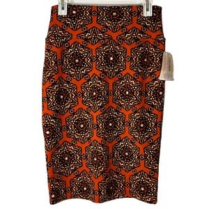 LuLaRoe Cassie Pencil Skirt NWT Size Medium